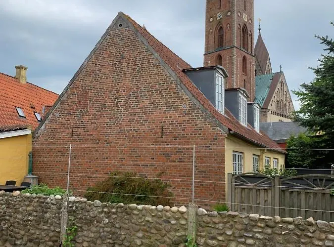Praestegade 11